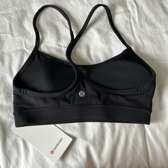 Lululemon Flow Y Bra- Nulu- size 6- NWT - Picture 2 of 2